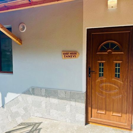 Guest House Tanevi Dövlen Dış mekan fotoğraf